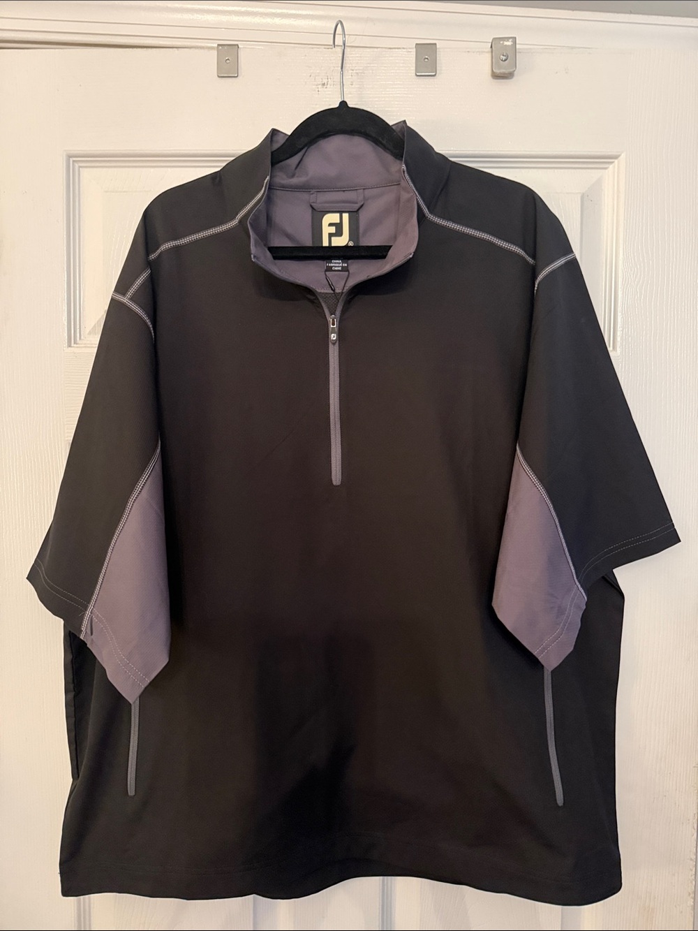 FootJoy Black and Gray Short-Sleeve Golf Pullover